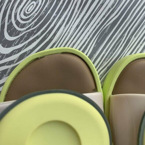 Mini Melissa Fruit land Avocado 12 NWT - Picture 8 of 10